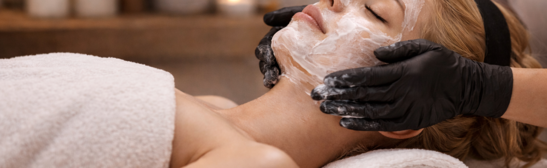 Décaar gezichtsbehandeling in Rijswijk bij Rayana Beautysalon